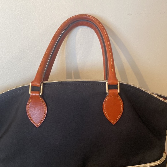 Dooney & Bourke Tote Bag - Picture 3 of 4
